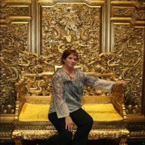 Meet your Posher, Devonda